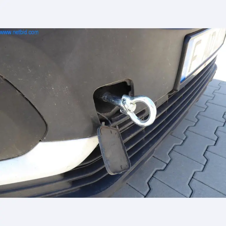 Reinigungsmaschinen und Büroausstattung-18