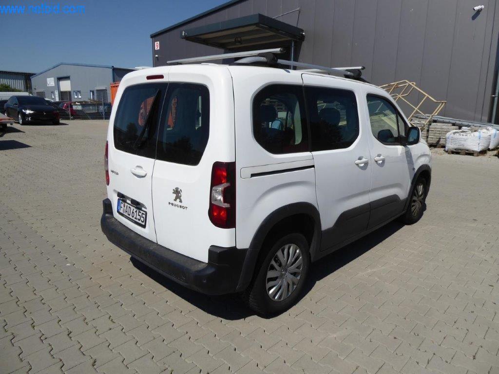 Máquinas de limpieza y material de oficina-3