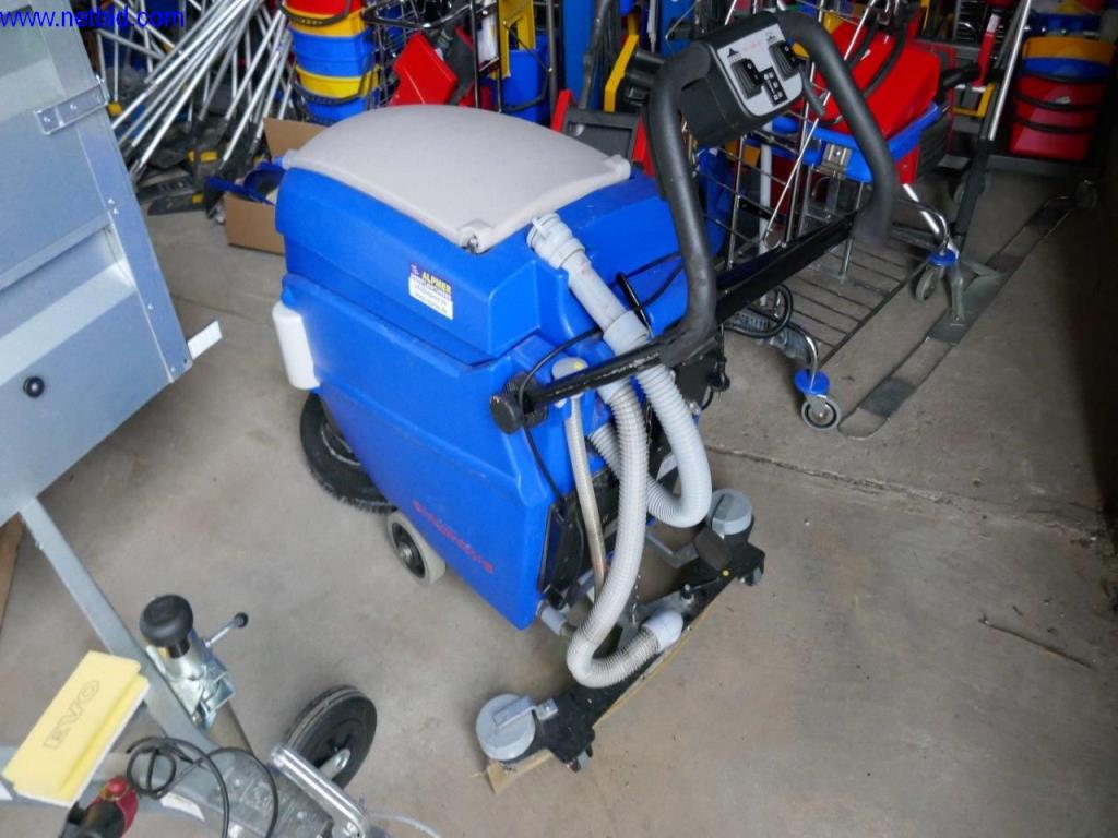 Máquinas de limpieza y material de oficina-1