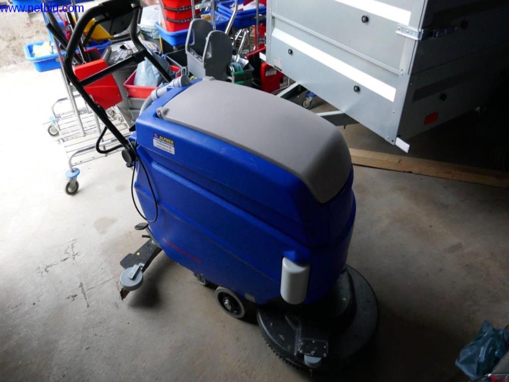 Máquinas de limpieza y material de oficina-2