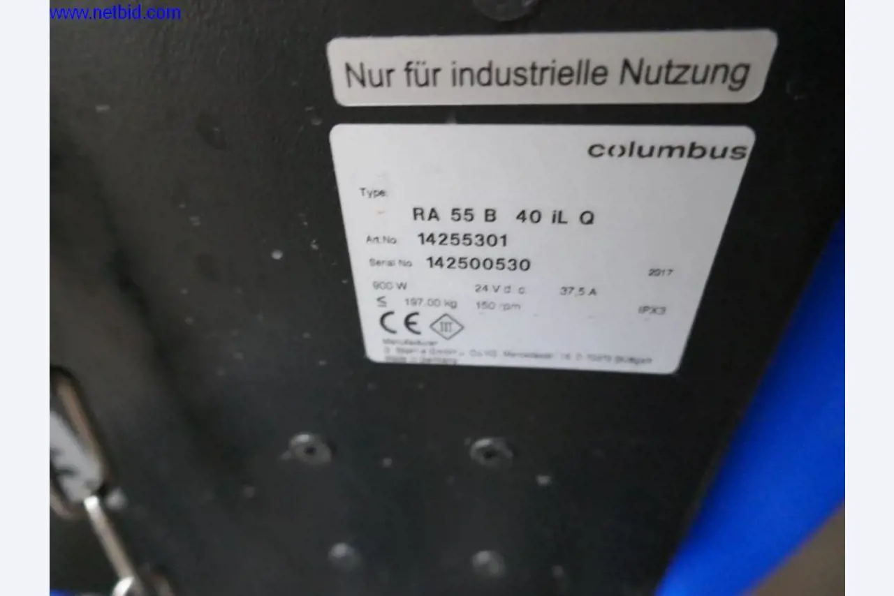 Reinigungsmaschinen und Büroausstattung-5