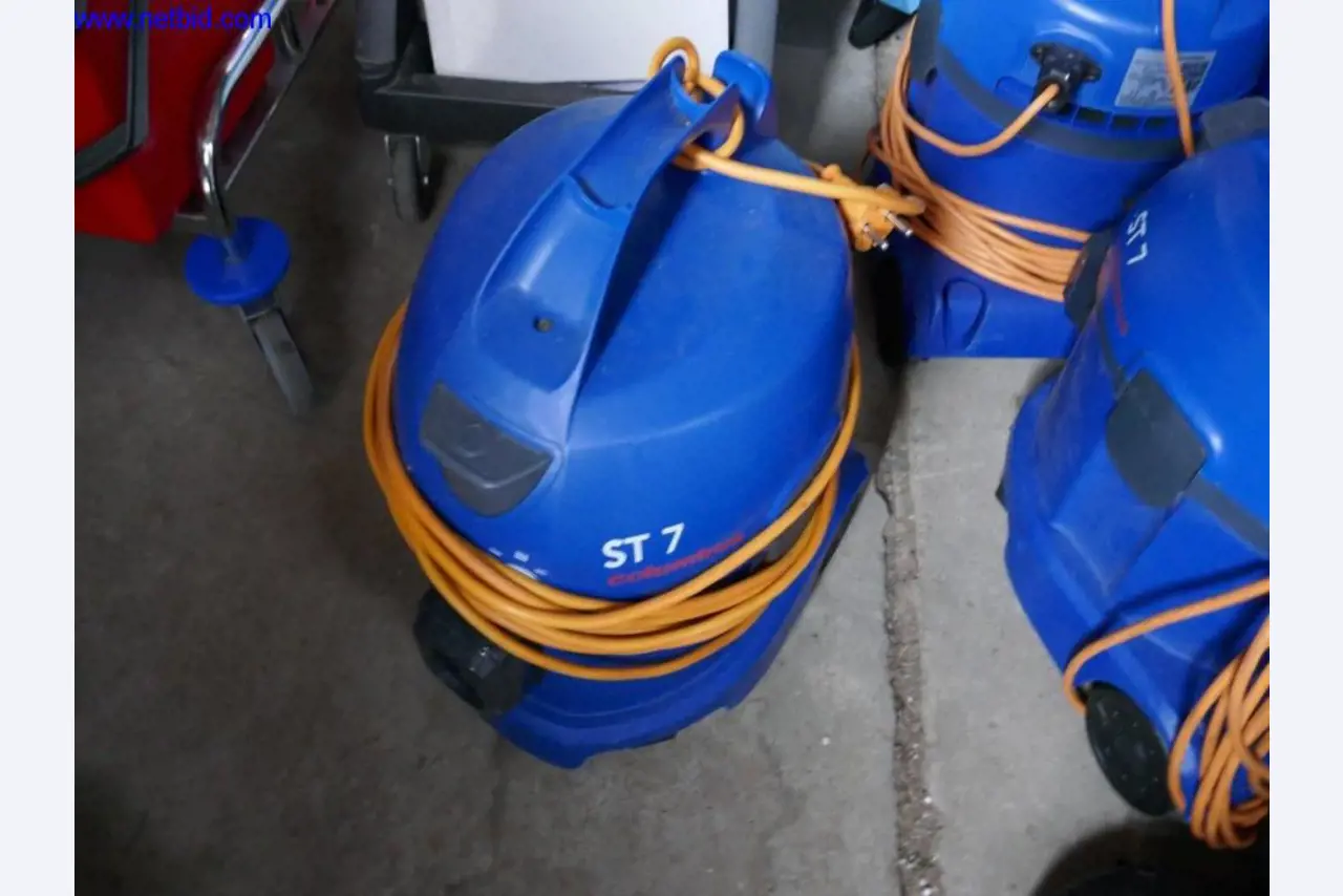 Reinigungsmaschinen und Büroausstattung-1