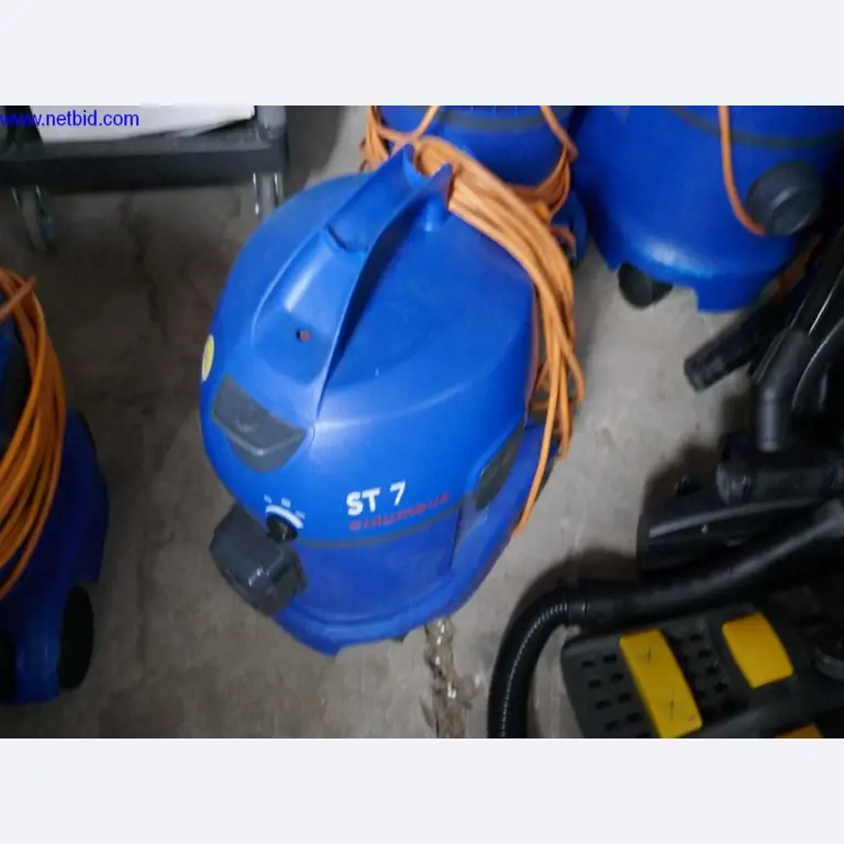 Reinigungsmaschinen und Büroausstattung-1