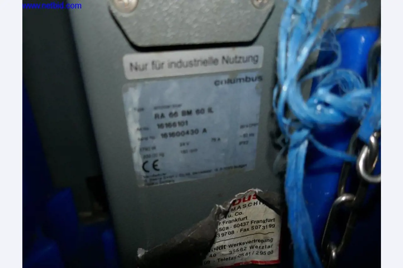 Reinigungsmaschinen und Büroausstattung-6