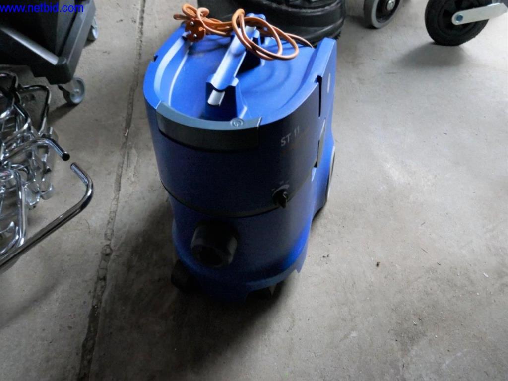 Reinigungsmaschinen und Büroausstattung-1