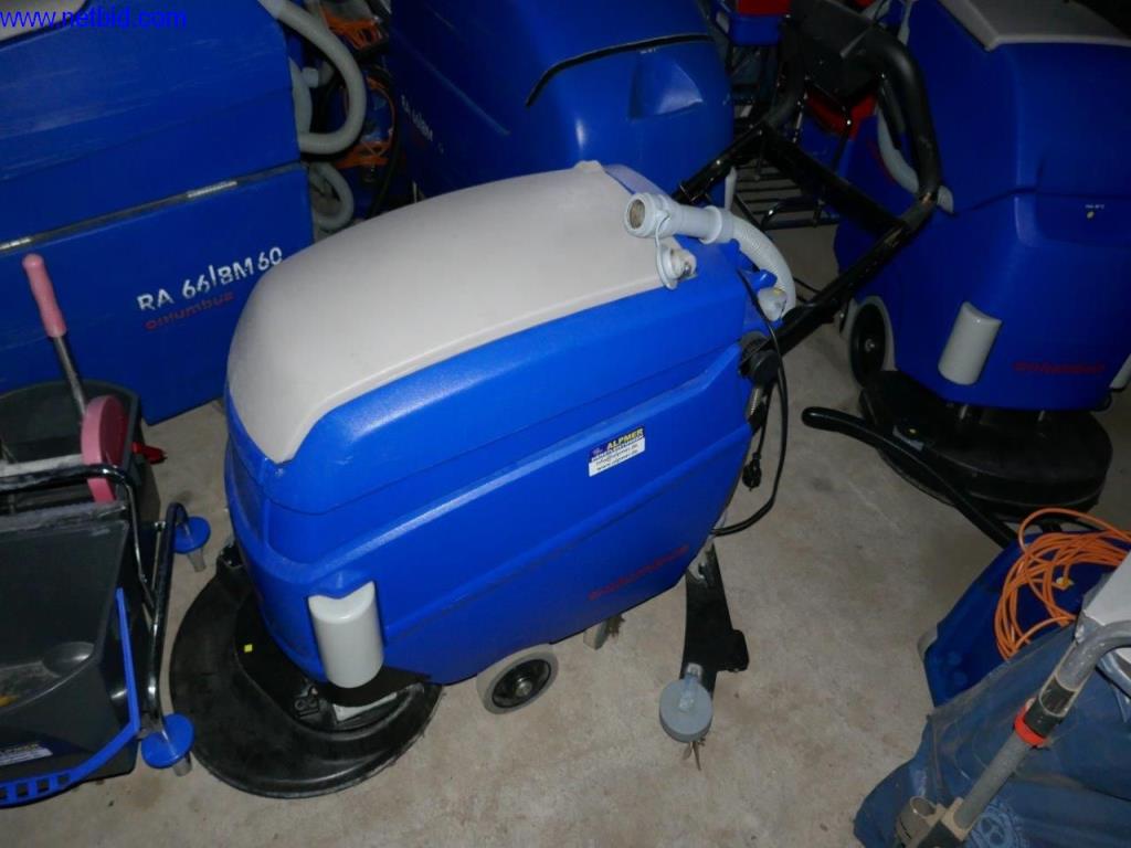 Máquinas de limpieza y material de oficina-4