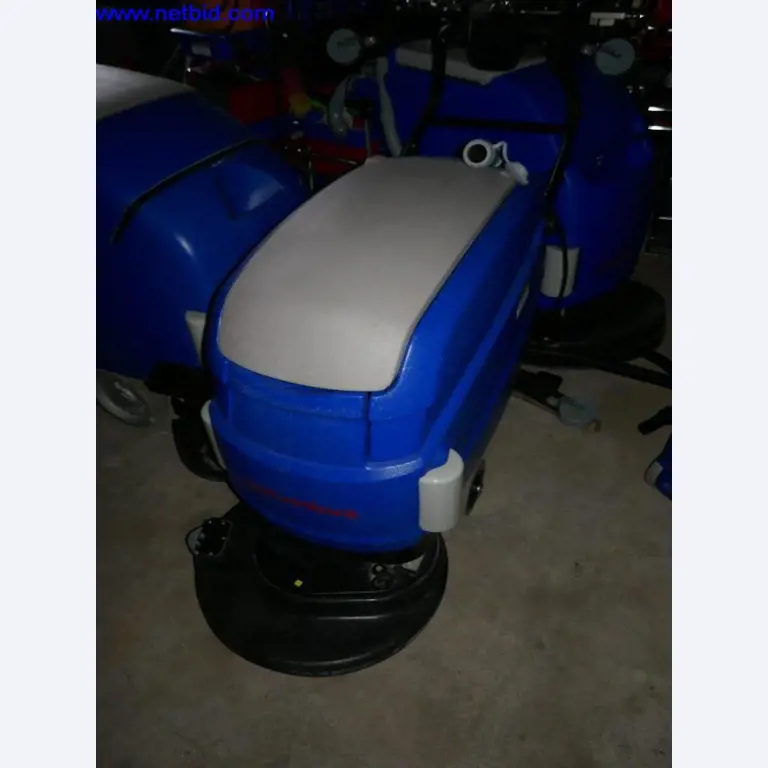 Reinigungsmaschinen und Büroausstattung-5