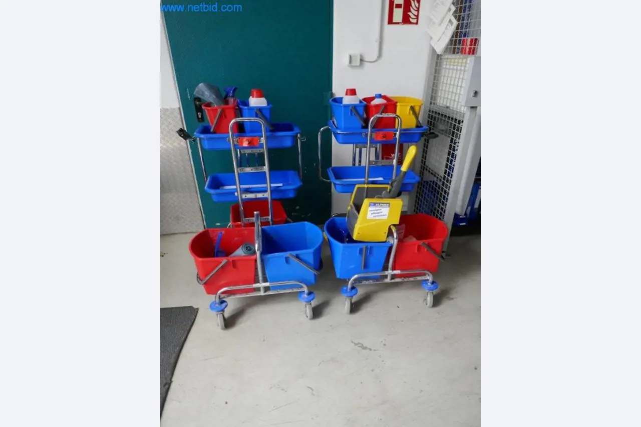 Schoonmaakmachines en kantoorapparatuur-1