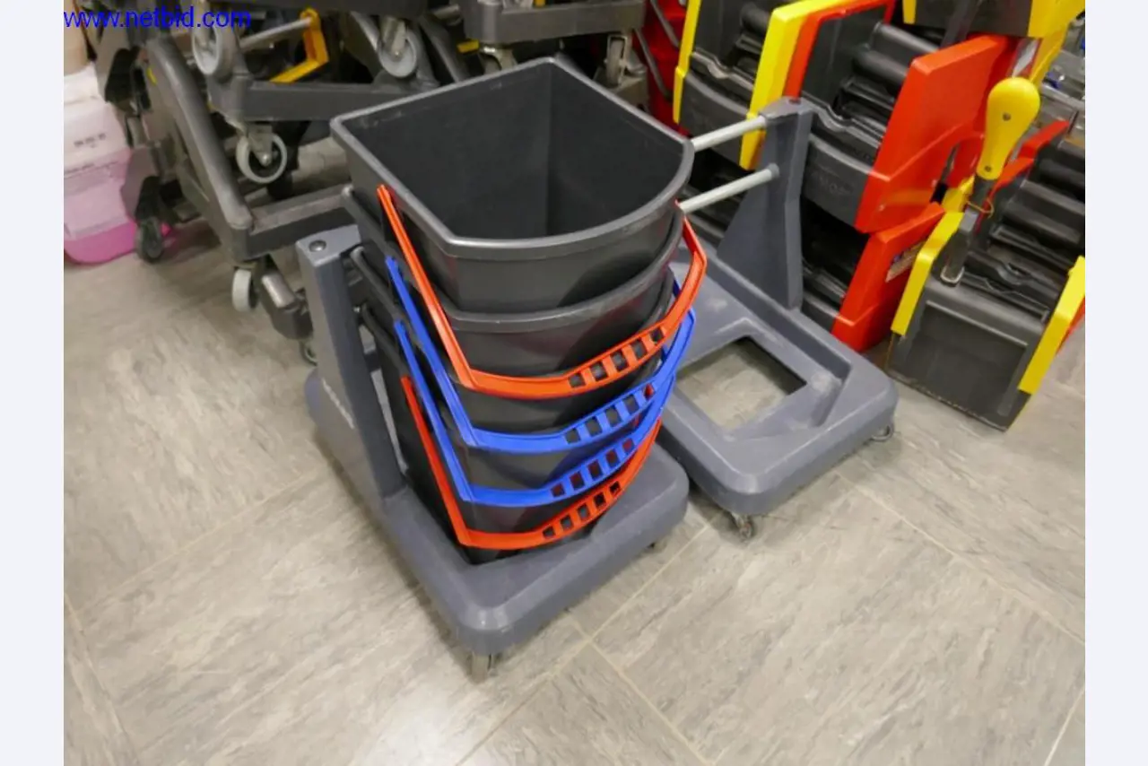 Máquinas de limpeza e equipamento de escritório-3