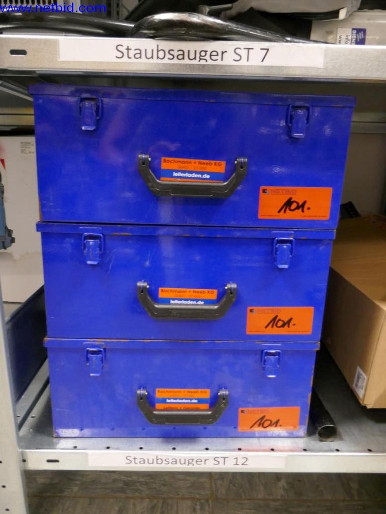 Reinigungsmaschinen und Büroausstattung-4