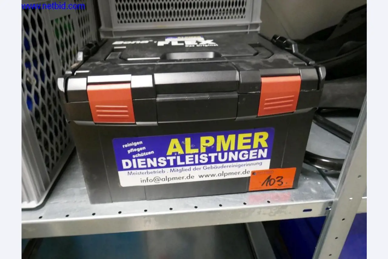 Reinigungsmaschinen und Büroausstattung-4