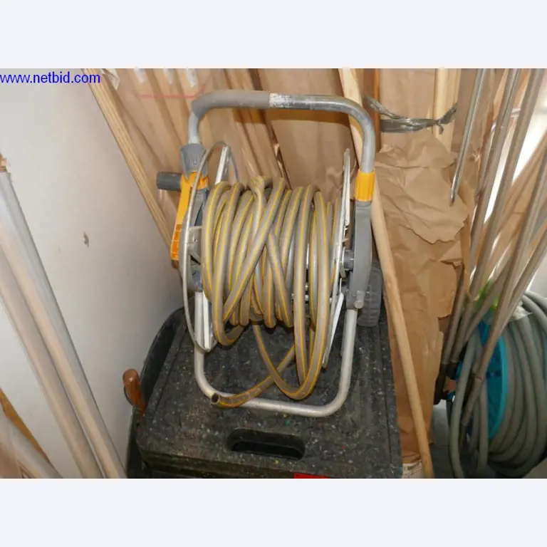 Reinigungsmaschinen und Büroausstattung-2