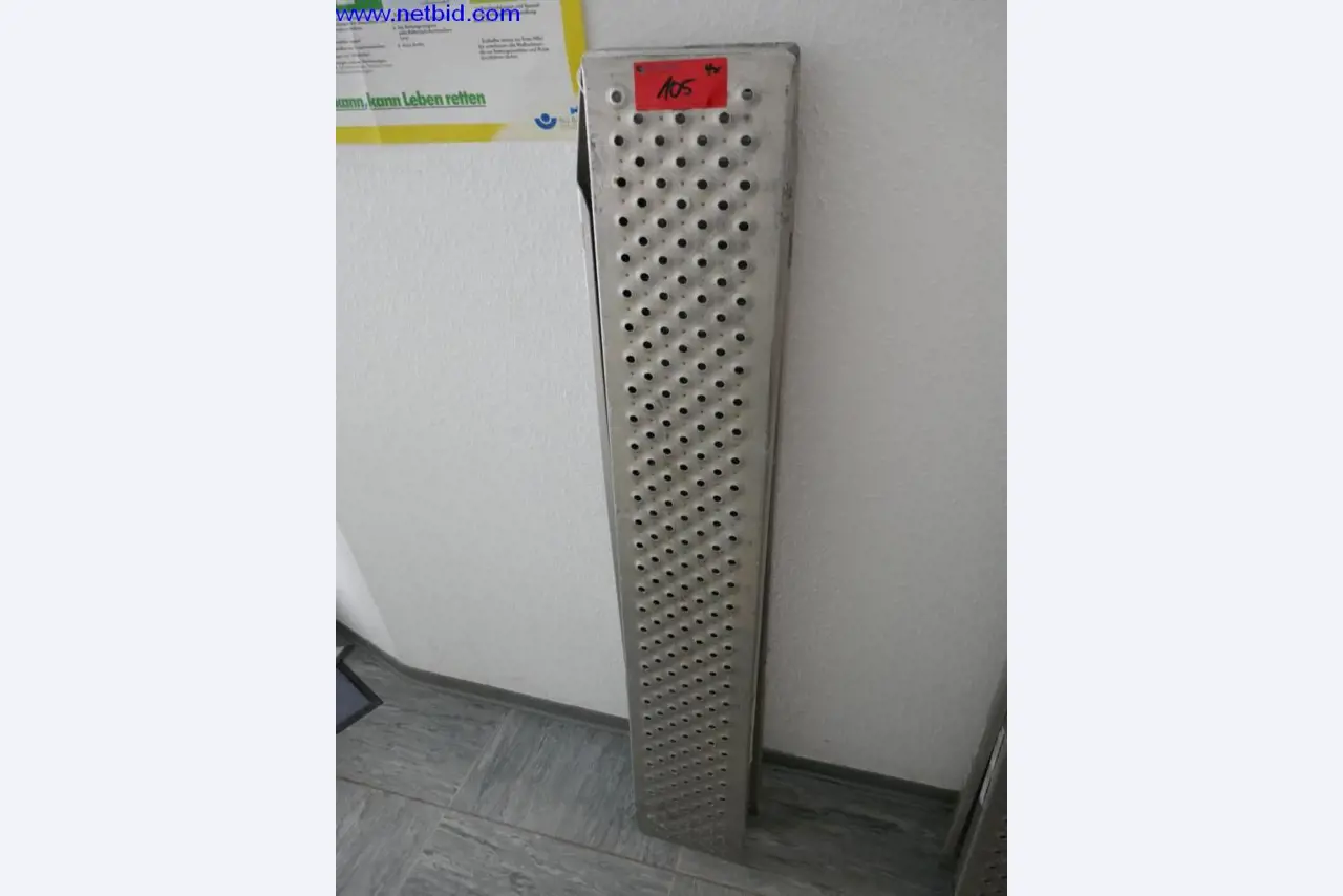 Čistící stroje a kancelářské vybavení-1