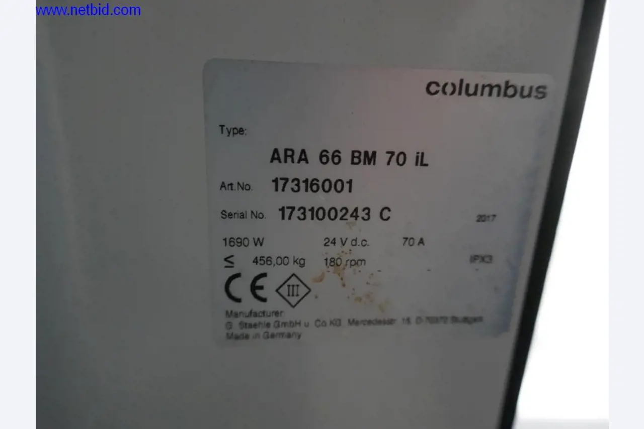 Reinigungsmaschinen und Büroausstattung-2