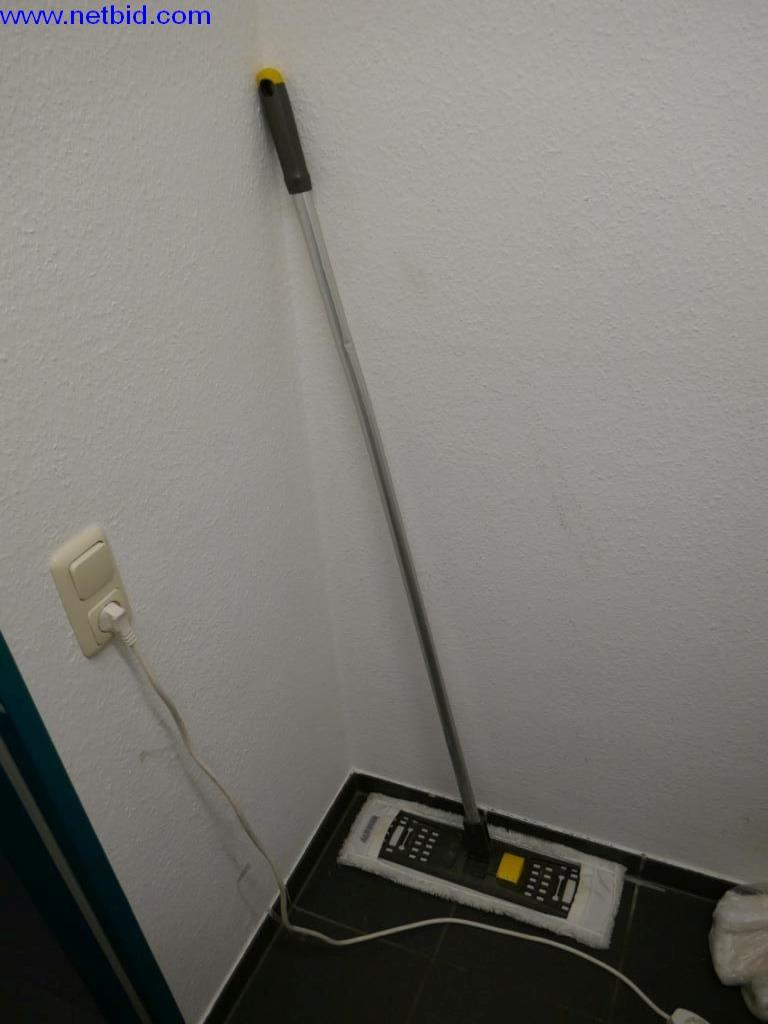 Reinigungsmaschinen und Büroausstattung-2