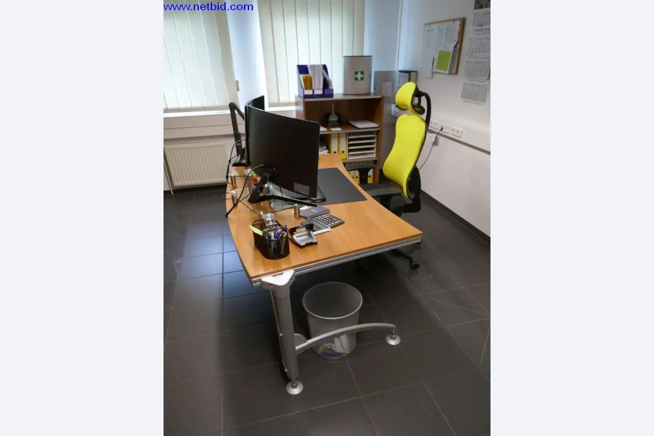 Čistící stroje a kancelářské vybavení-1