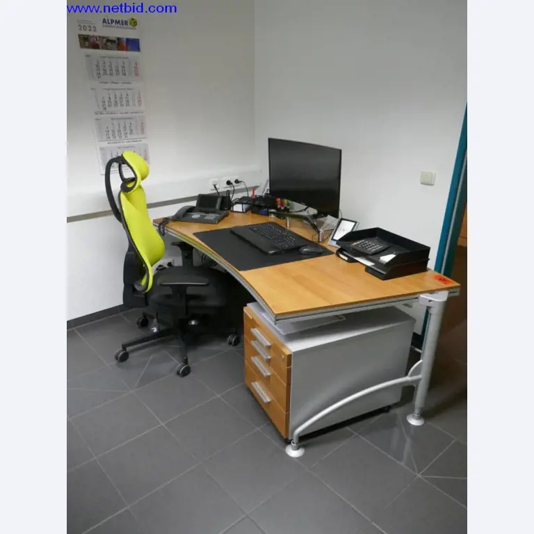 Čistící stroje a kancelářské vybavení-2