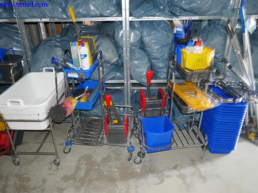 Čistící stroje a kancelářské vybavení-2