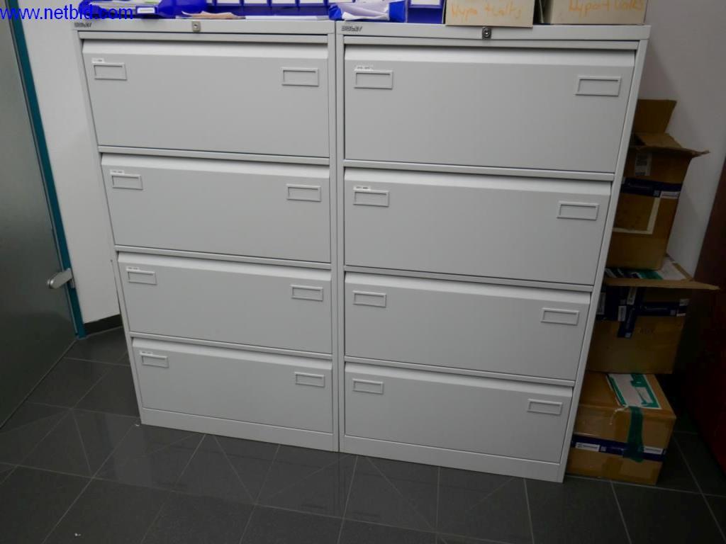 Reinigungsmaschinen und Büroausstattung-2