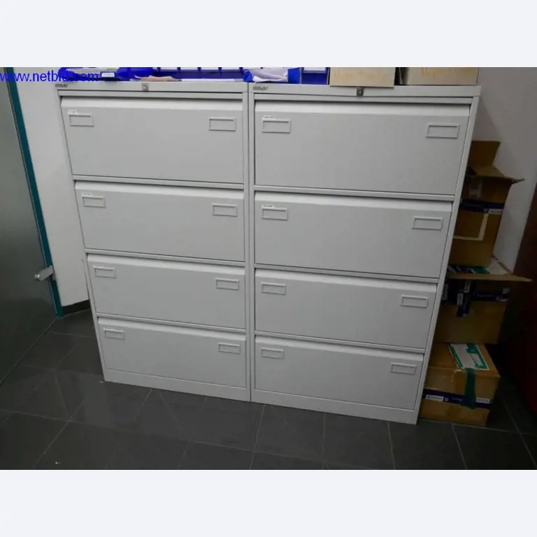 Reinigungsmaschinen und Büroausstattung-2