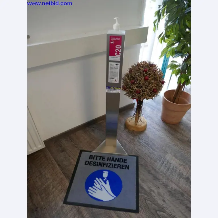 Reinigungsmaschinen und Büroausstattung-3