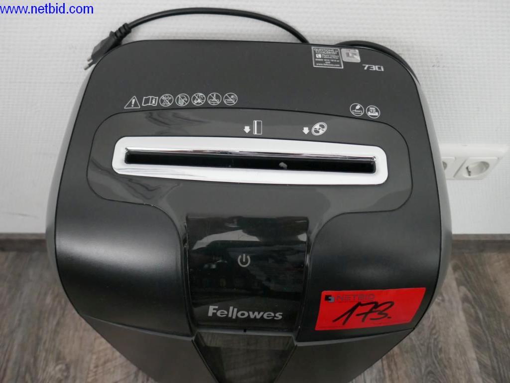 Čistící stroje a kancelářské vybavení-2