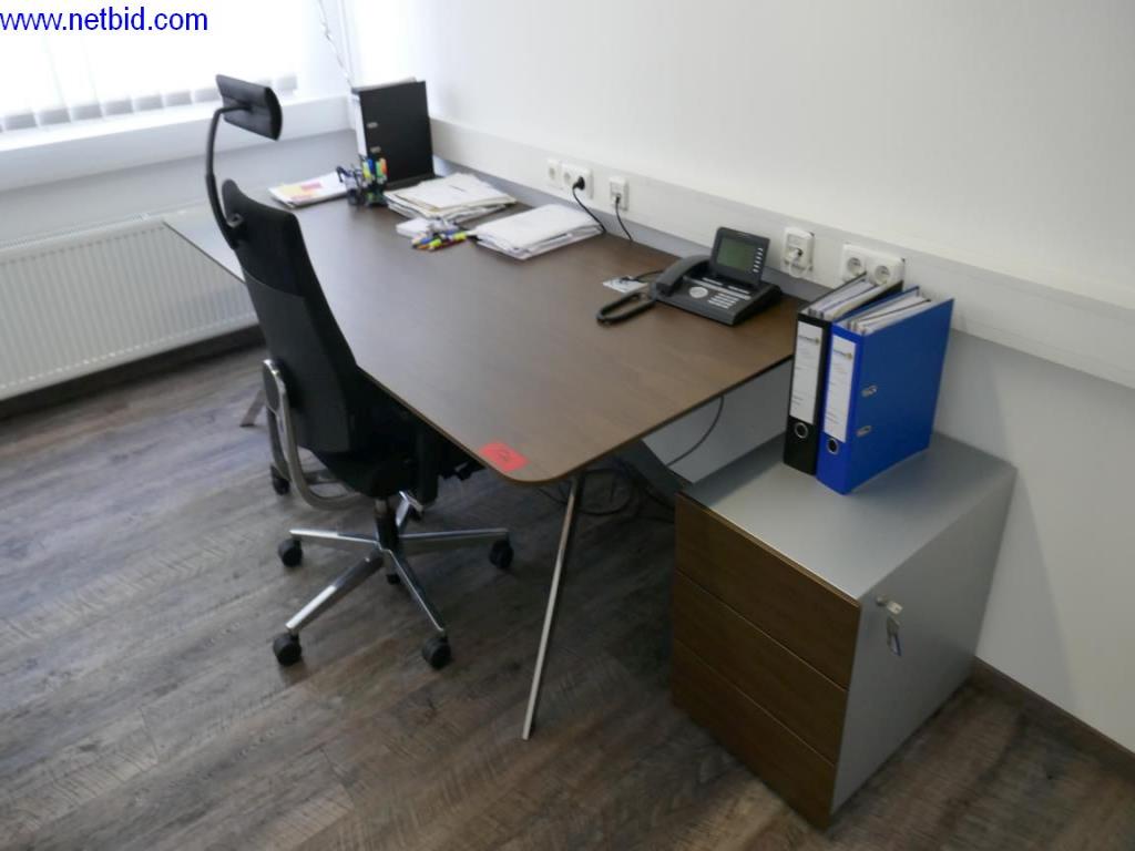 Čistící stroje a kancelářské vybavení-1