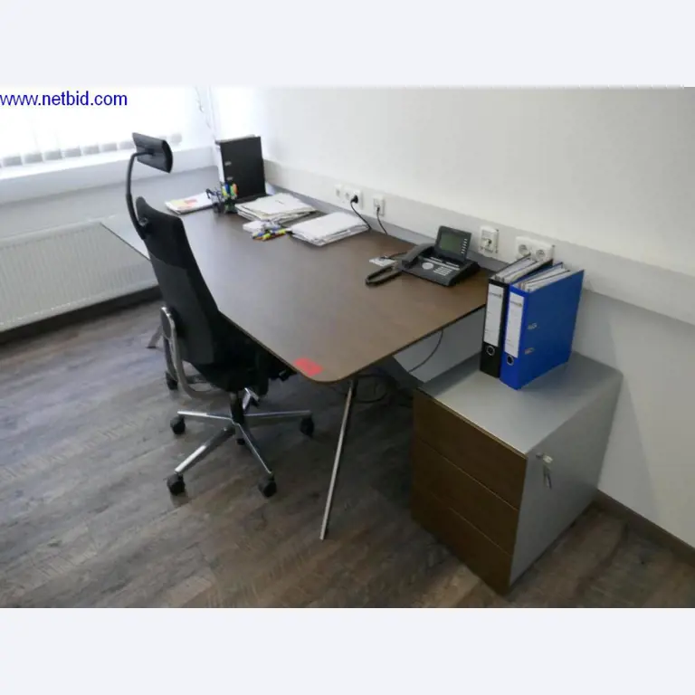 Čistící stroje a kancelářské vybavení-1