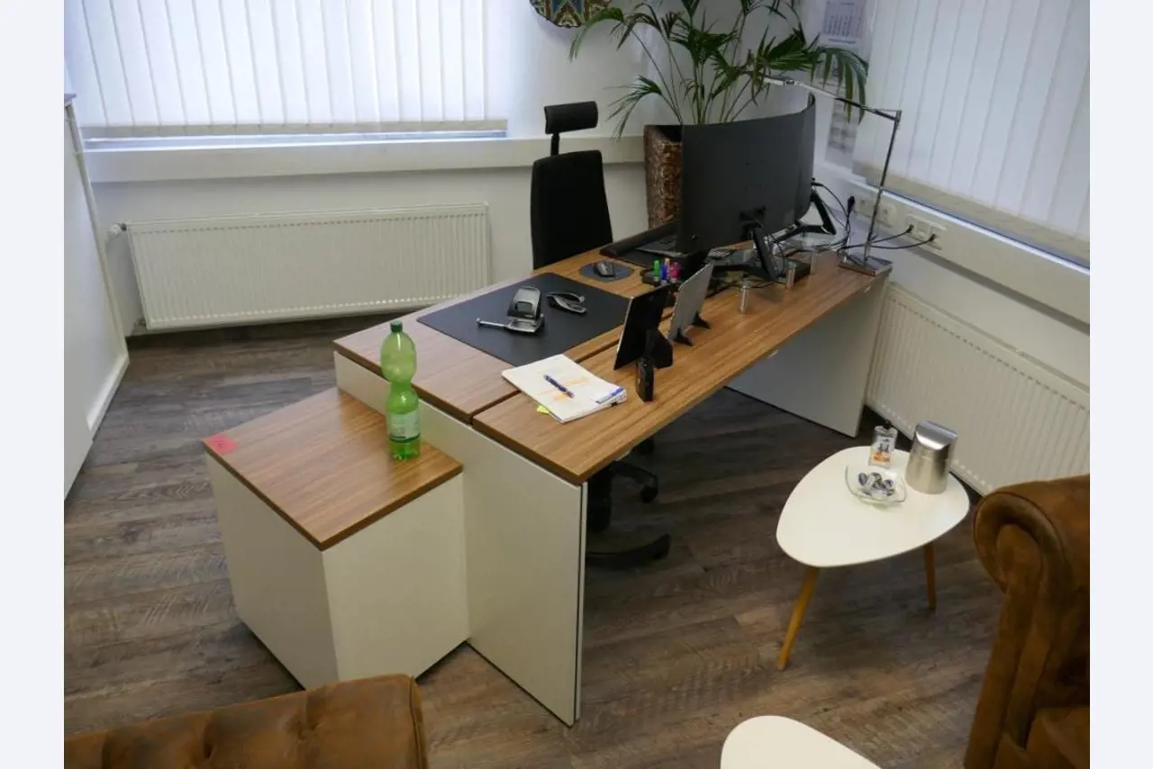 Čistící stroje a kancelářské vybavení-1