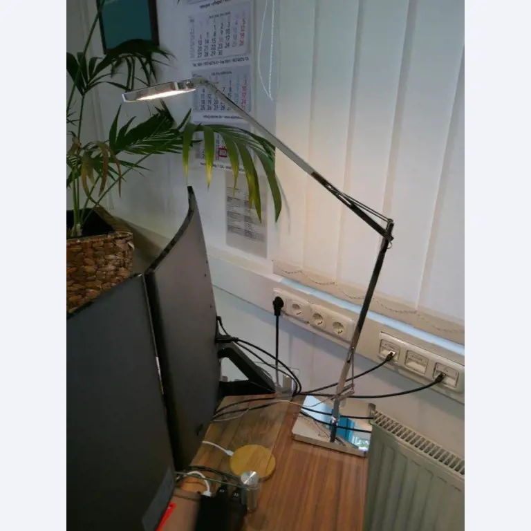 Čistící stroje a kancelářské vybavení-6