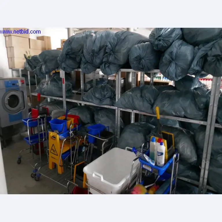 Čistící stroje a kancelářské vybavení-3