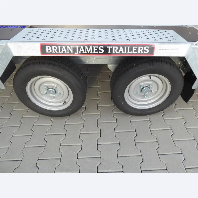 Reinigungsmaschinen und Büroausstattung-11