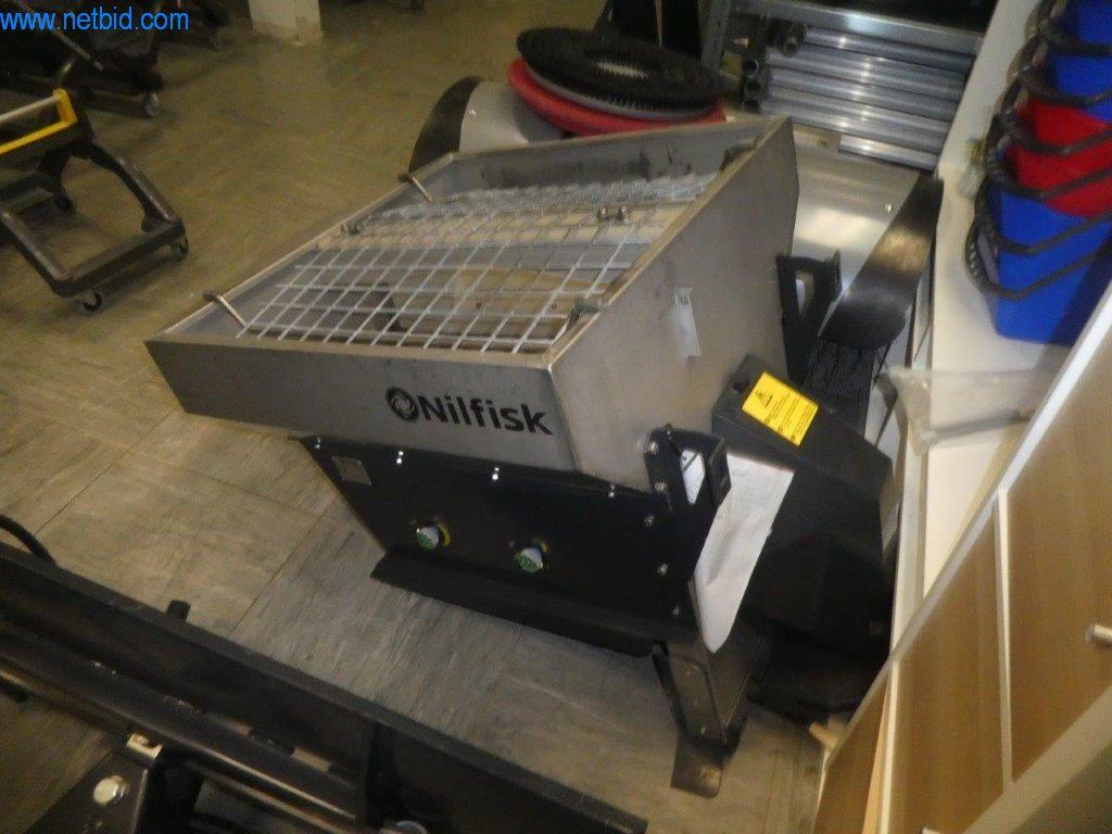 Čistící stroje a kancelářské vybavení-15