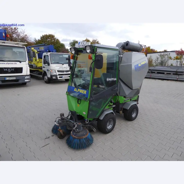 Máquinas de limpeza e equipamento de escritório-1