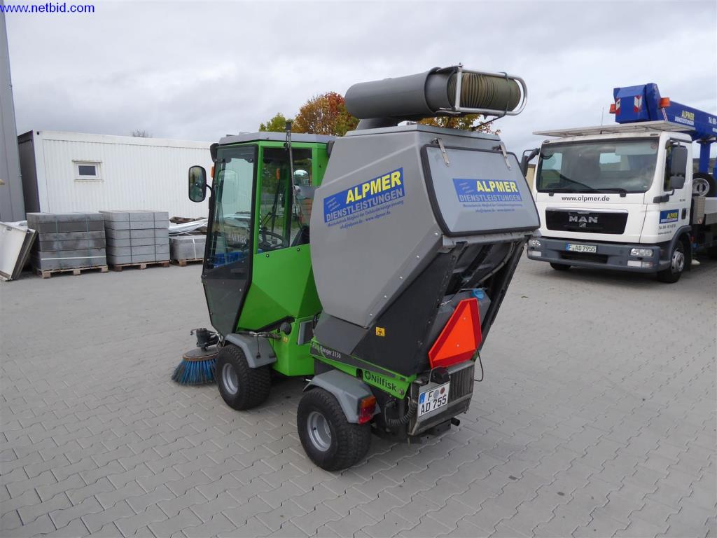 Čistící stroje a kancelářské vybavení-4