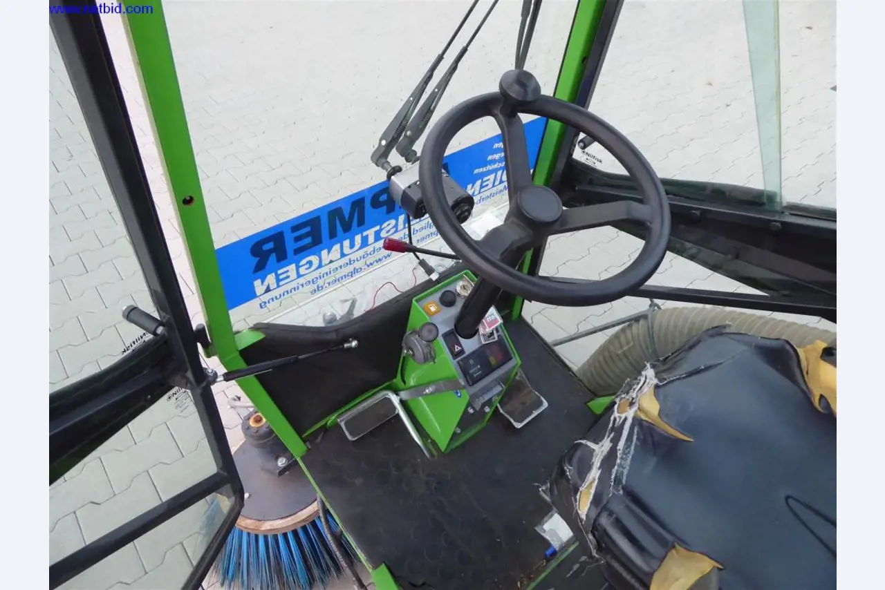 Máquinas de limpeza e equipamento de escritório-6