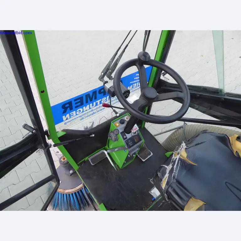 Máquinas de limpeza e equipamento de escritório-6