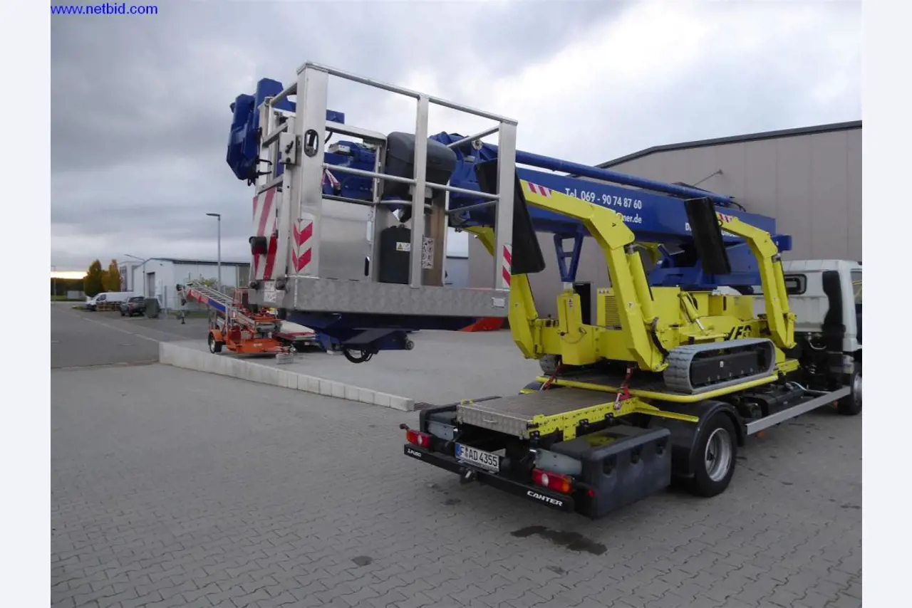 Reinigungsmaschinen und Büroausstattung-21