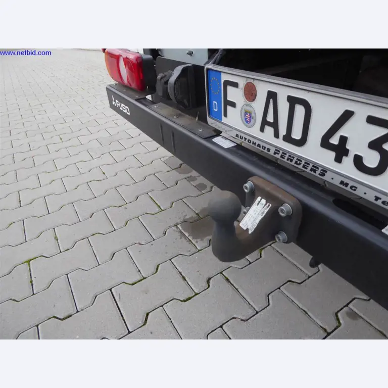 Reinigungsmaschinen und Büroausstattung-25