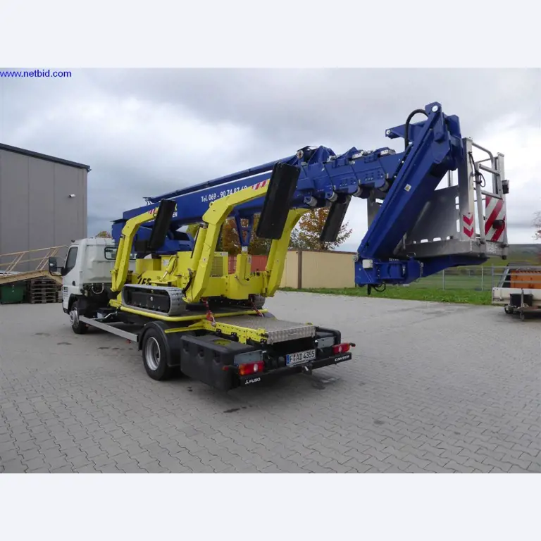 Reinigungsmaschinen und Büroausstattung-4