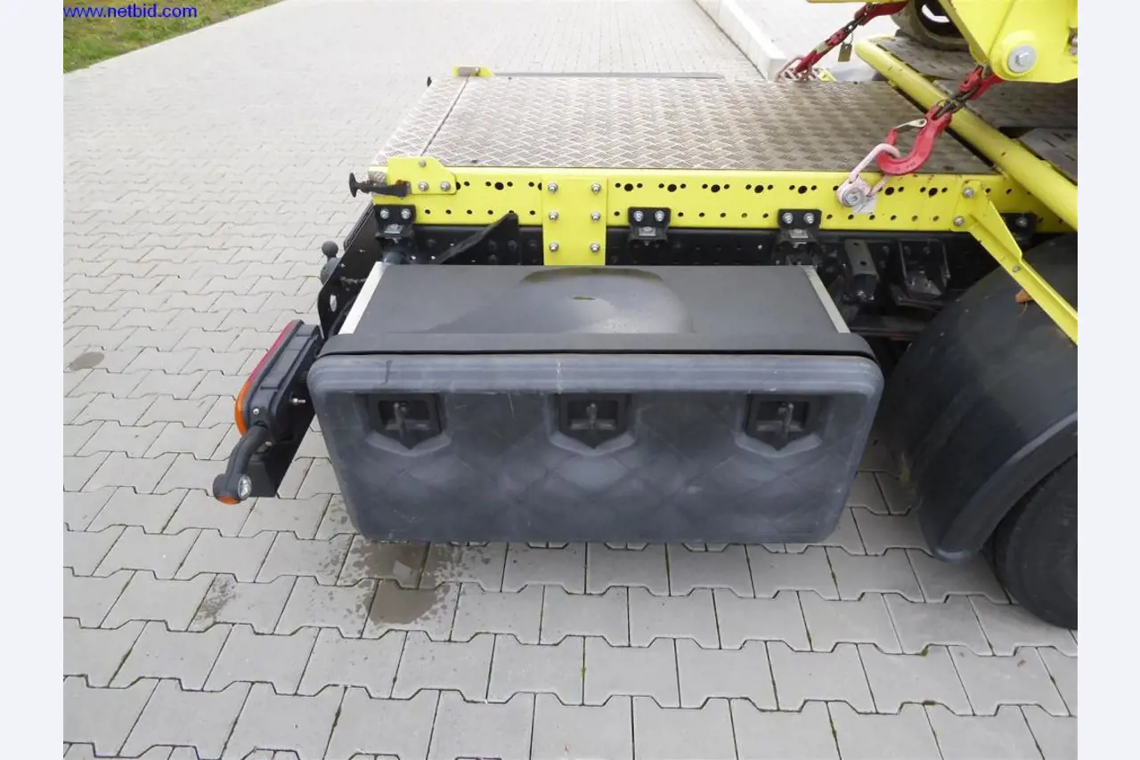 Reinigungsmaschinen und Büroausstattung-5