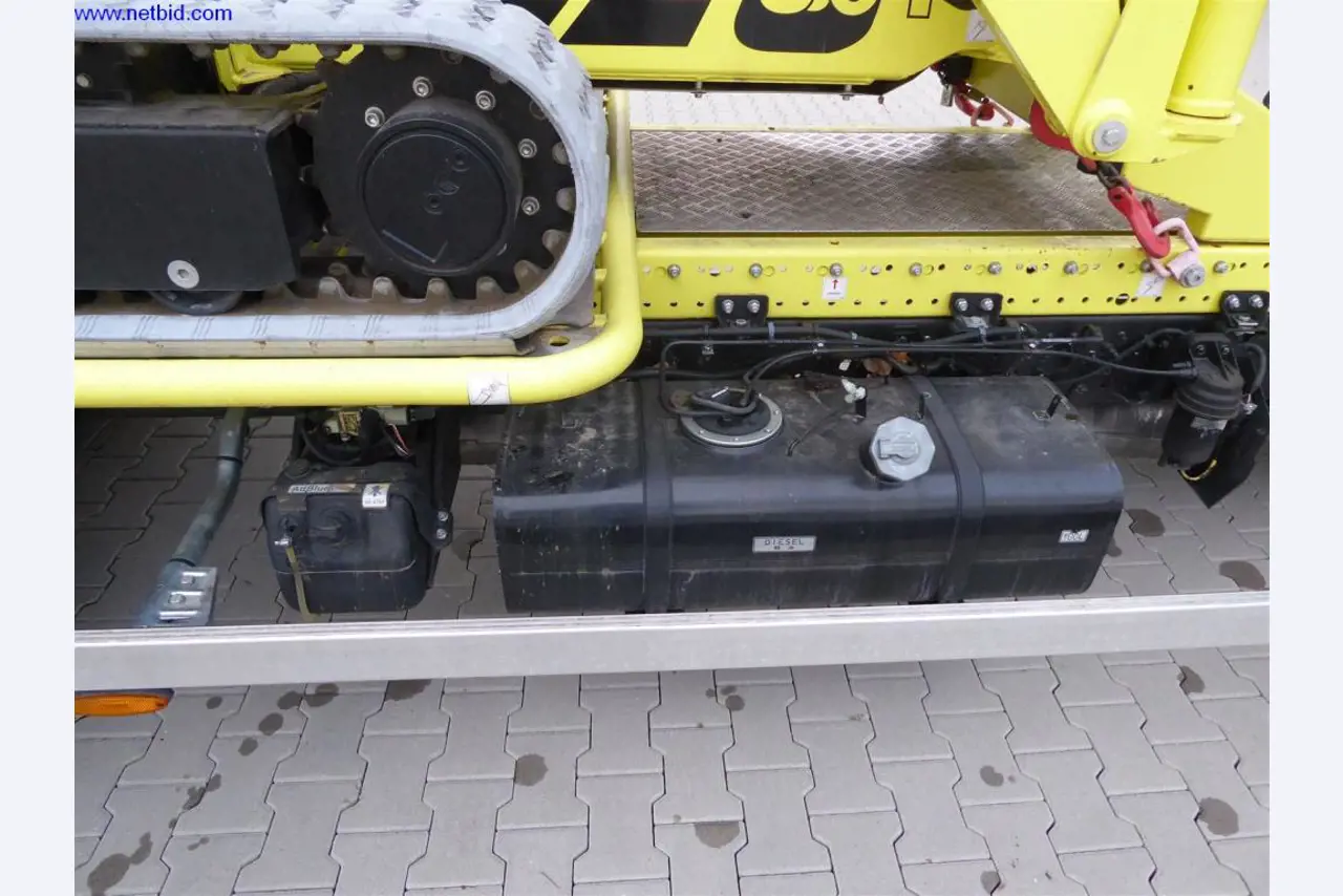 Reinigungsmaschinen und Büroausstattung-7