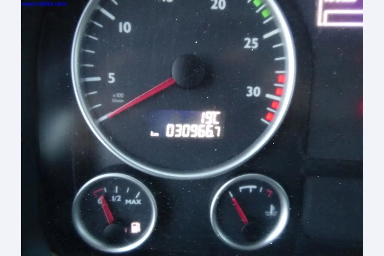 Máquinas de limpeza e equipamento de escritório-10