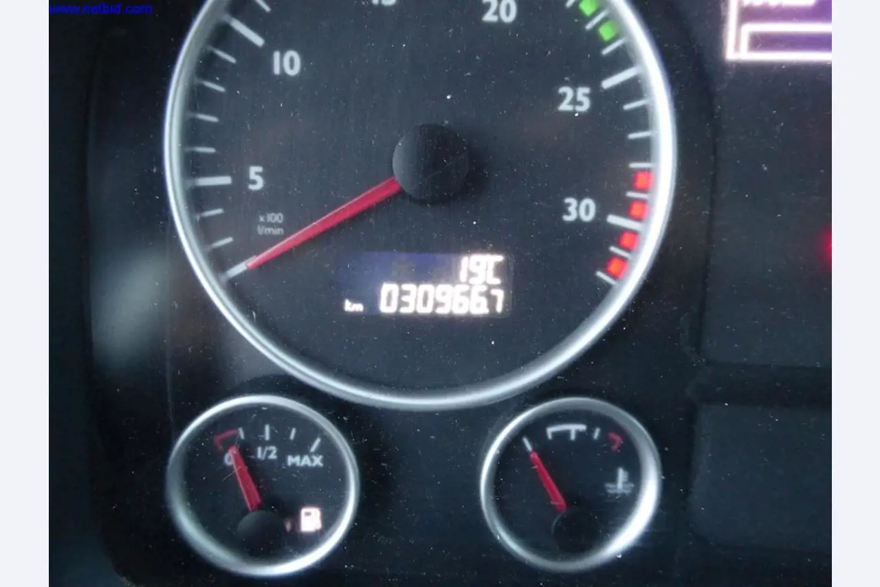 Máquinas de limpeza e equipamento de escritório-11