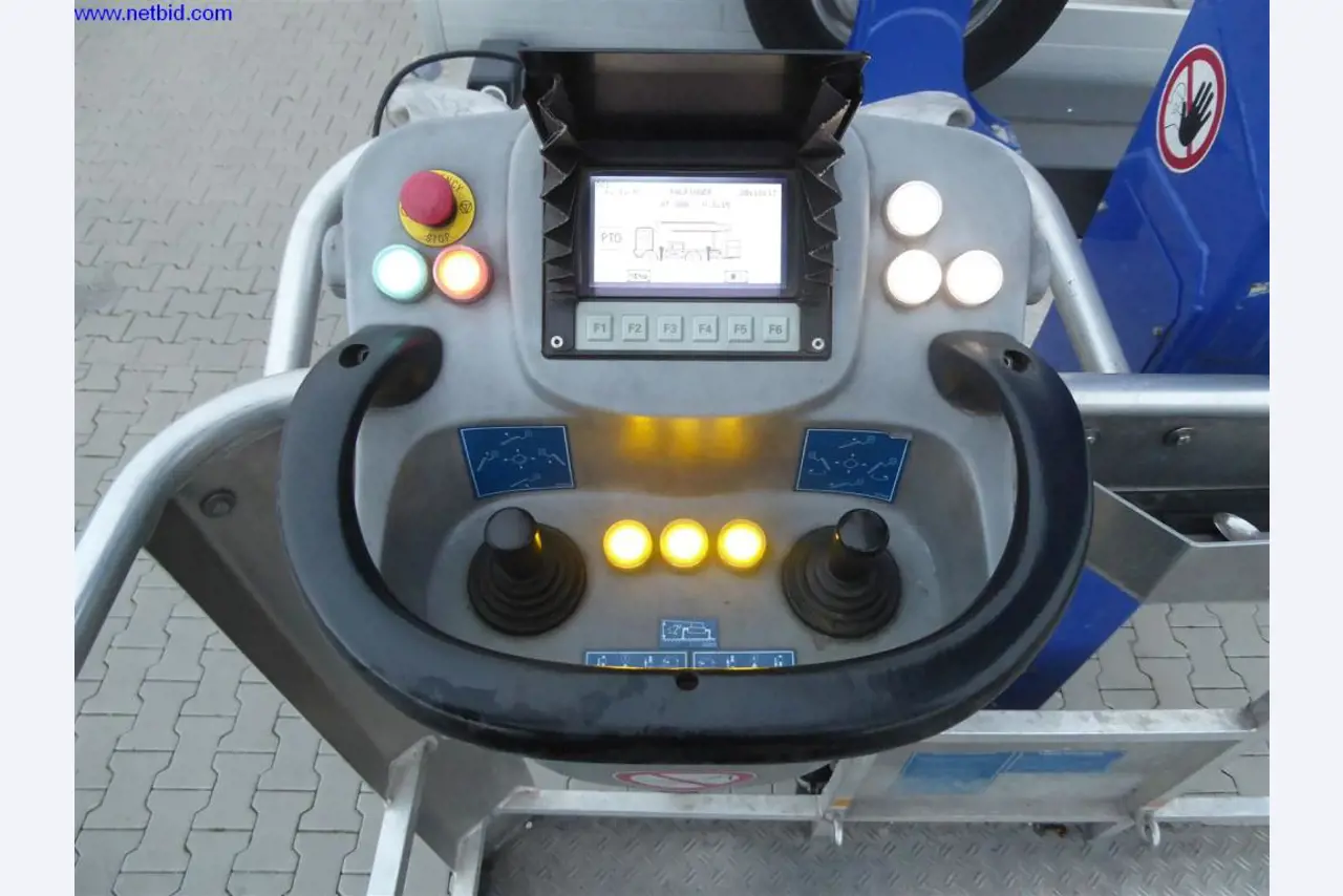 Máquinas de limpeza e equipamento de escritório-12