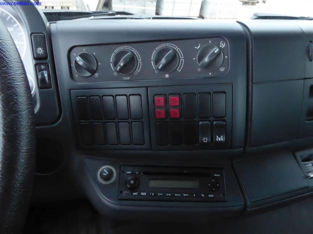 Máquinas de limpieza y material de oficina-6