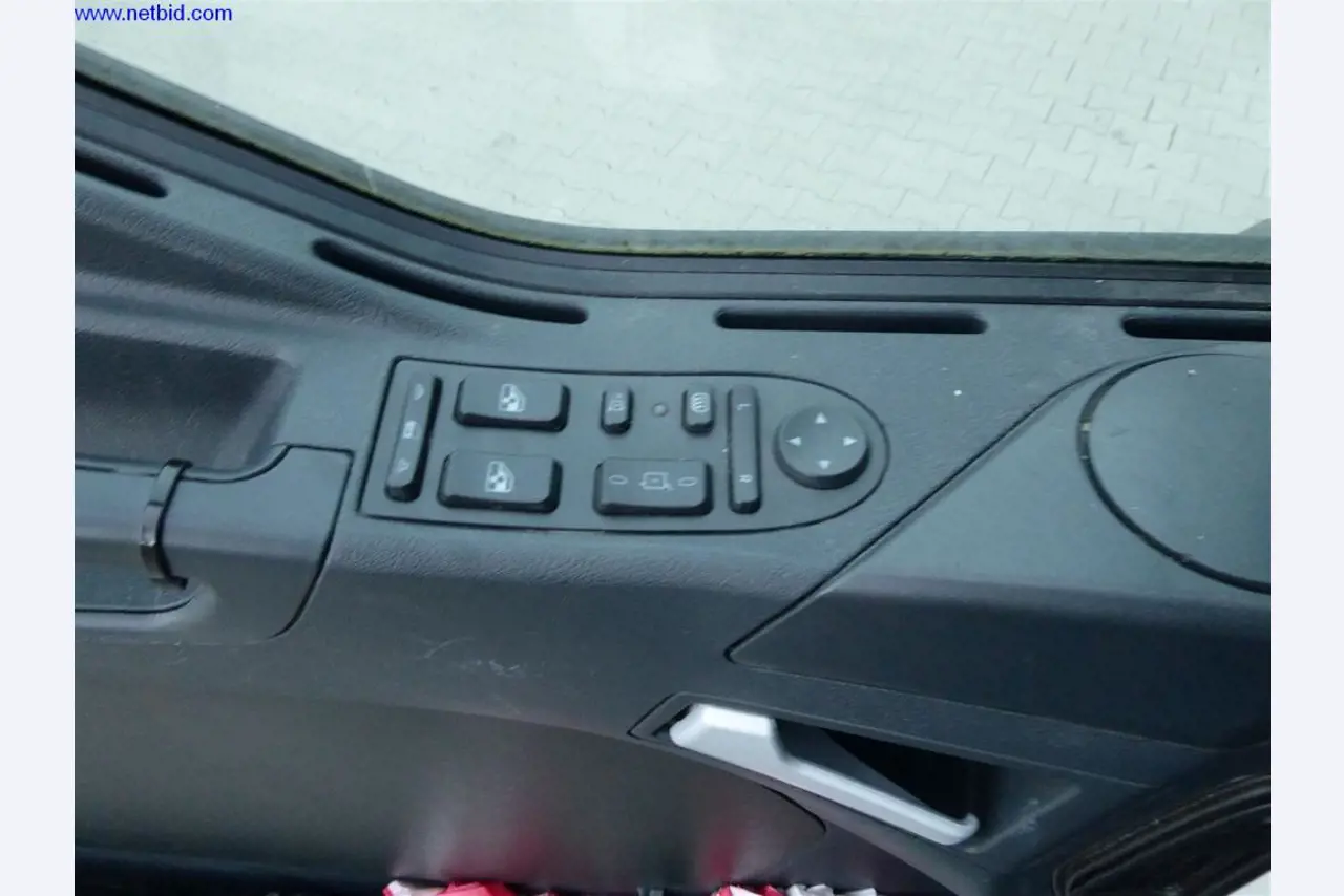 Máquinas de limpeza e equipamento de escritório-8