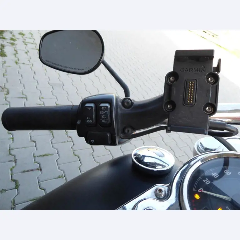 Reinigungsmaschinen und Büroausstattung-13