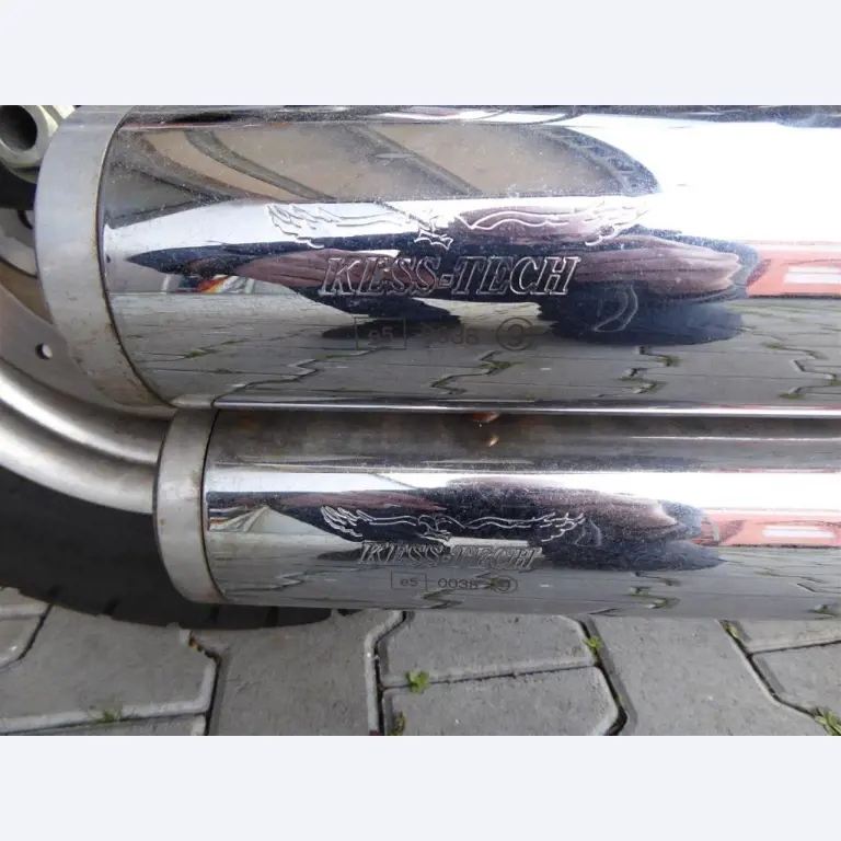 Reinigungsmaschinen und Büroausstattung-16