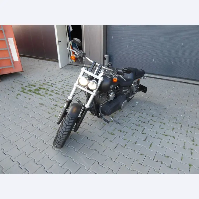 Reinigungsmaschinen und Büroausstattung-2